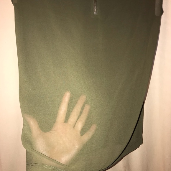 Small Olive Green Top with Cap Sleeves - Picture 4 of 6